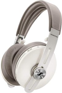 Noise cancelling headphones noisy neighbours